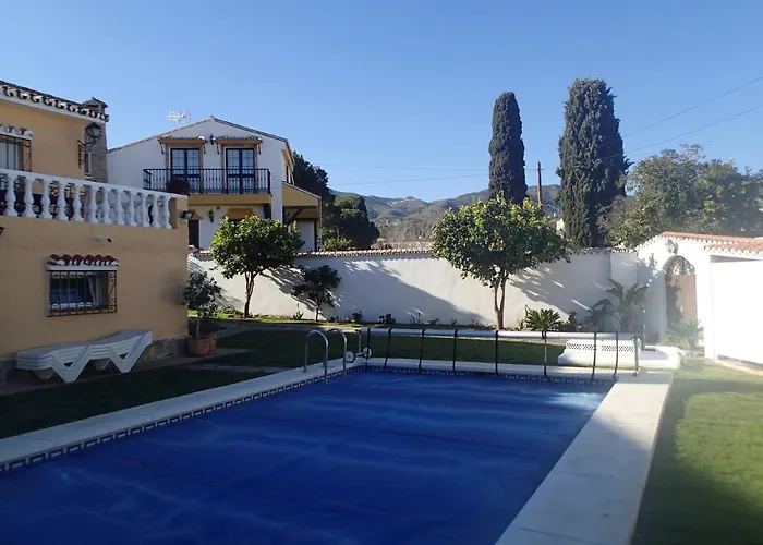 Casa De Limones By Michael Family Near Puerto Marina Vakantiehuis