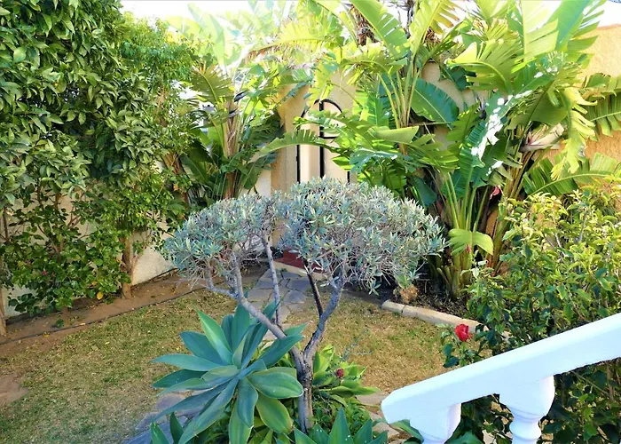 Casa De Limones By Michael Family Near Puerto Marina Vakantiehuis